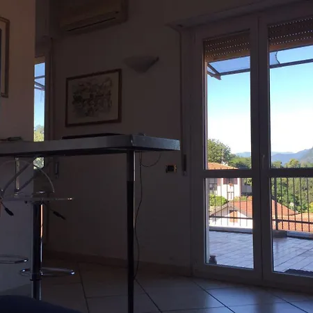 Paul Belvedere 公寓 *